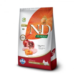 Ração Farmina N&D Pumpkin Carnes Nobres Frango para Cães Adultos de Raças Pequenas Frango Vegetais 800 g